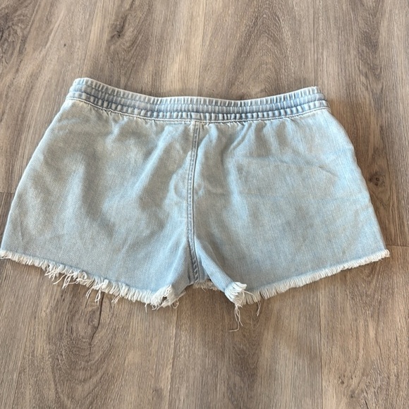Aerie Blue Jean Shorts with Frayed Hem size small - Picture 6 of 8